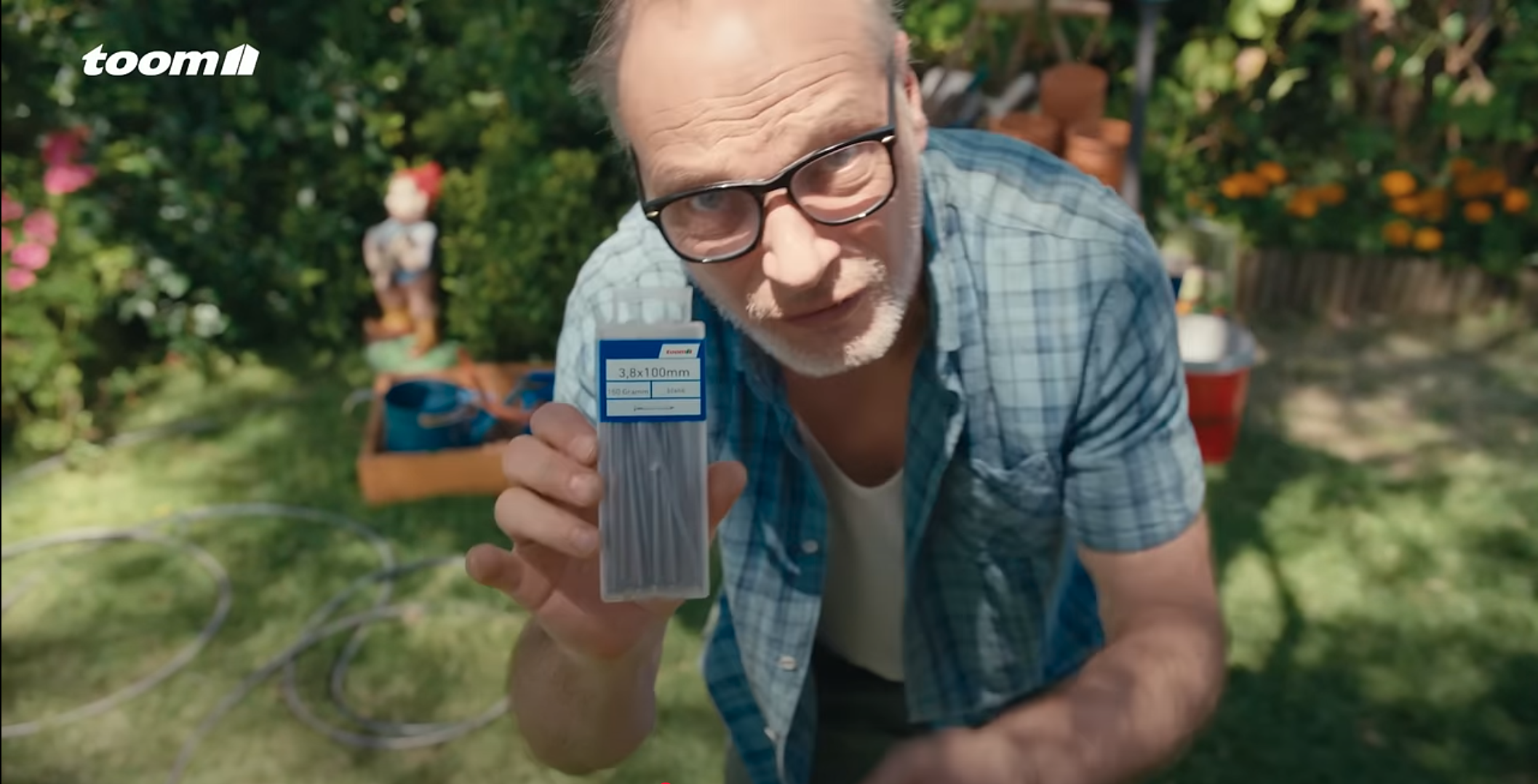 Egal, ob Toom oder OBI. Influencer macht Werbung für Baumarkt